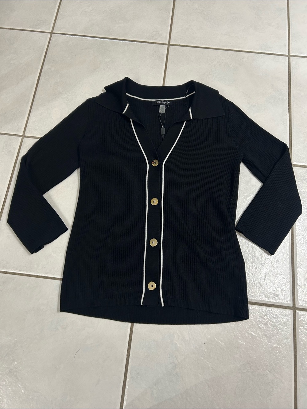 Cable & Gauge Black Ribbed Button-Front Top with White Trim - Picture 3 of 9